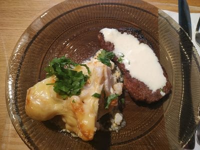 Beef sizzler steaks served with a salad or Cheesy Roasted Cauliflower