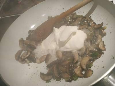 Add two large tablespoons of Sour cream Cognac Chestnut Mushrooms on Floating Zucchini with Asparagus
