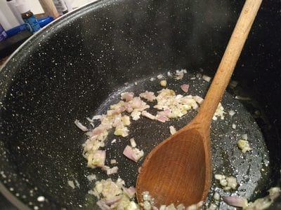 Stir in the chopped onions Creamy Spinach & Mushrooms Soup