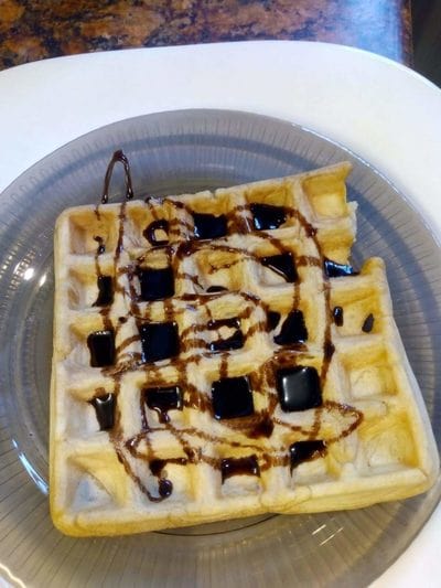 Kids Waffles Classic with sauce