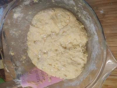 Let it rest for 15 minutes Cheese Doughnuts