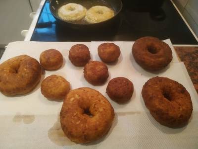 Remove them on paper towel .. Cheese Doughnuts