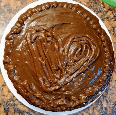 Chocolate Kajmac Sauce used on a cake