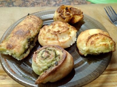 Pesto & mozzarella rolls Mozzarella Bread Sticks & Savoury Swirls