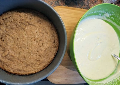 Mix in the double cream (heavy cream) and the cream cheese until smooth, and then add coconut flour and beat again New York Strawberry Cheesecake