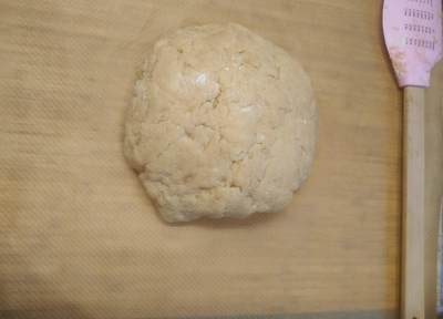 600 grams of dough Sesame Bagels