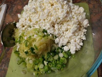 Crumbled feta, scallions and zucchini Zucchini & Feta Cheese Muffins