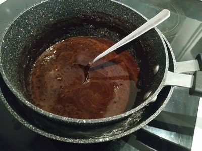 Coconut Brownies Boil the ingredients in bain-marie