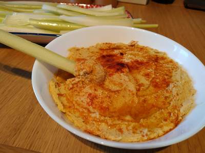 Hummus-and-celery-sticks Easy Hummus Recipe