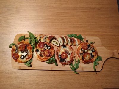 Mini Fathead Chorizo & Mushrooms Pizzas Serve them for dinner