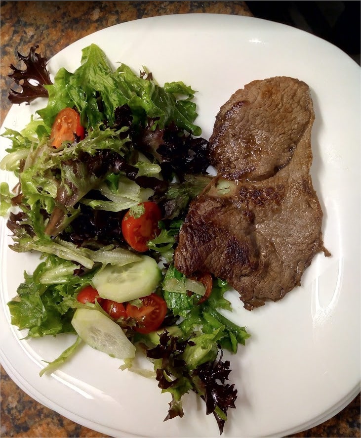Beef Thin Cuts Steak with Mixed Green Salad